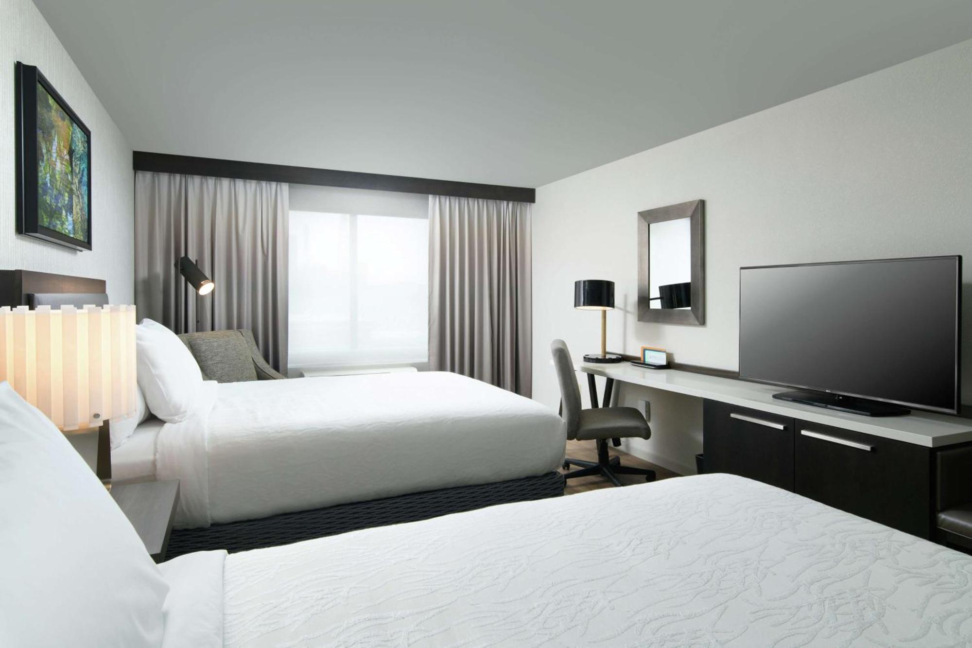 Hilton Garden Downtown Beale Street Hotel 4*