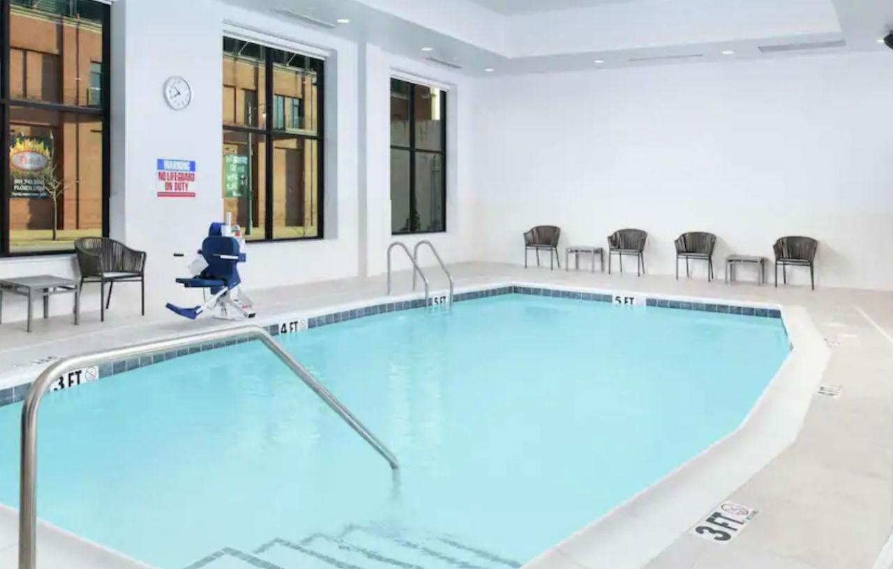 Hilton Garden Downtown Beale Street 4*
